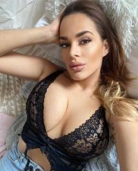 Başakşehir Escort Nazlı İle Sıcacık Bir İlişki